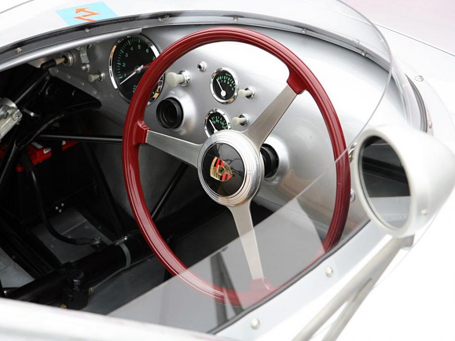  Porsche 718 RSK 1958 года  (фото 6 из 8)